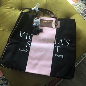 Victoria’s Secret tote
